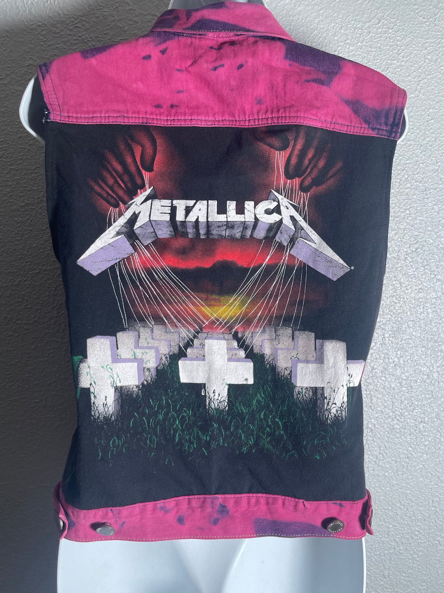 Master Of Puppets Vest